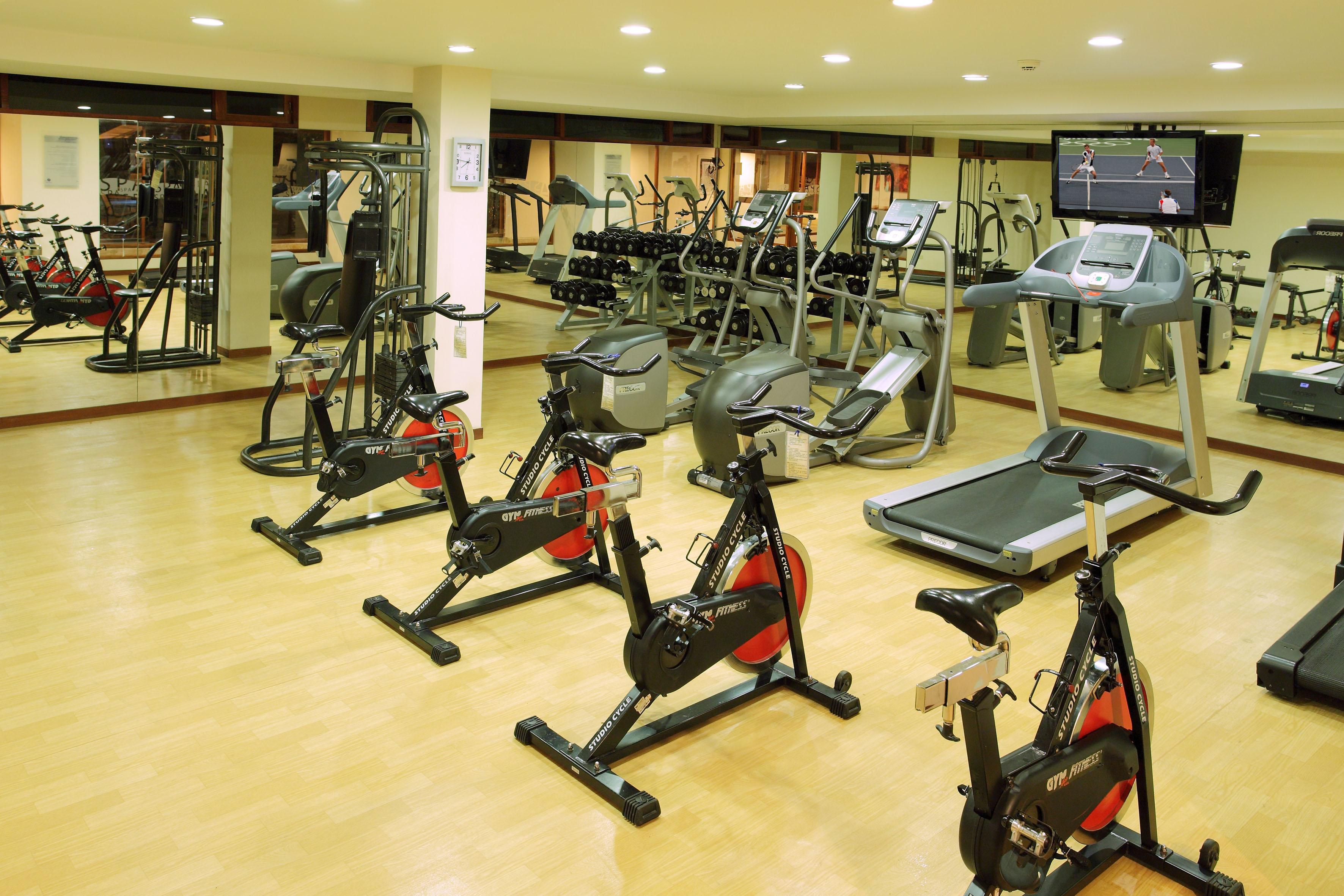 Estelar Paipa Hotel Spa & Y Centro De Convenciones Exterior photo A gym in a hotel